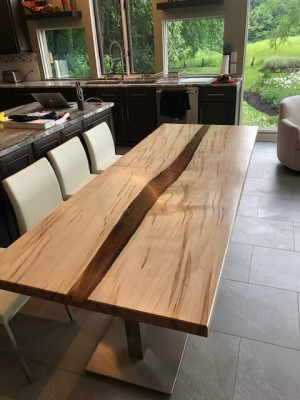Tafel epoxyhars eettafel echt hout massief meubilair waterval epoxy conferentie