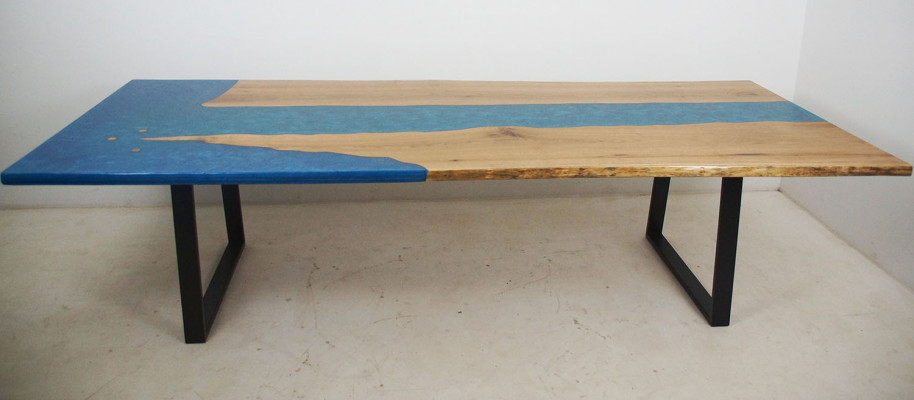 Eettafel River Table Echt hout Riviertafel Epoxyhars 260x100 Massief