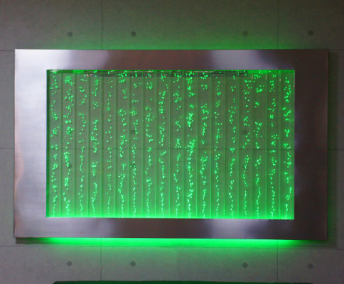 Wandpaneel met waterbellen LED waterval Designer waterelementafbeelding.