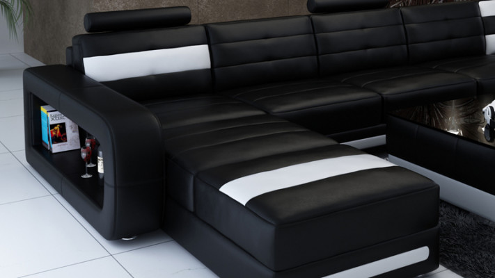 Hoekbank met ergonomische rugleuning en comfortabele armleuningen.