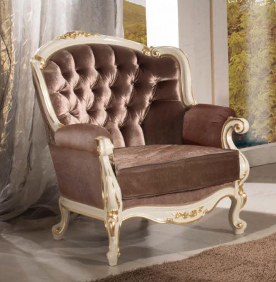 Klassieke woonkamer meubels Bank Bank Fauteuil Salontafel Bijzettafel 4-delig