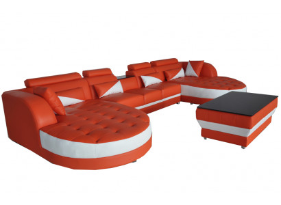 Moderne leren hoekbank met stoffering en USB-aansluiting voor de woonkamer in U-vormige opstelling.