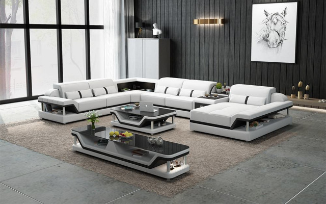 Perfecte harmonie Grote leren hoekbank in U-vorm voor een stijlvol woonkamer.