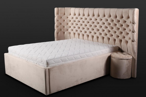 Beige Chesterfield tweepersoonsbed Moderne slaapkamer meubels Luxe bedden