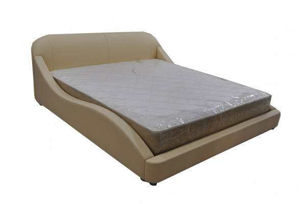 Nieuw, modern en comfortabel bed voor de slaapkamer.