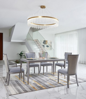Complete set tafel met 6 stoelen luxe meubels hotel Dubai inrichting