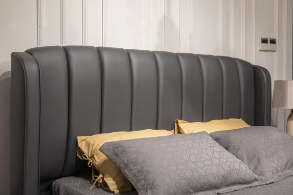 Slaapkamer set Bed 2x Nachtkastje Kledingkast Kaptafel met spiegel 5-delig