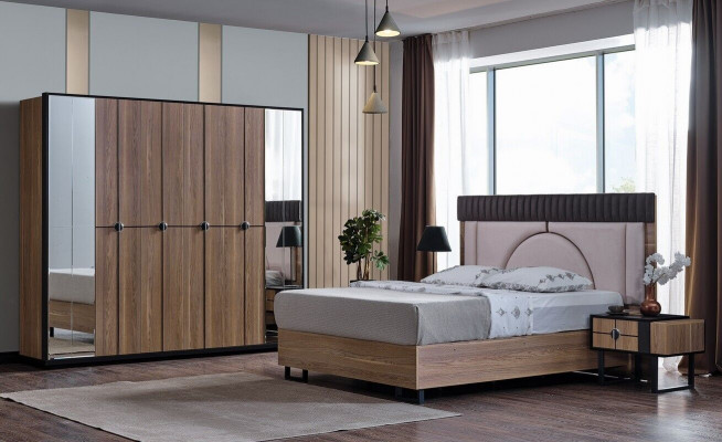 Luxe slaapkamer set 4 delig. Bed 2x nachtkastjes kledingkast kast hout