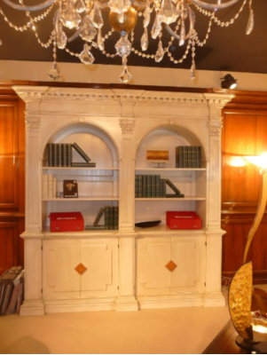 Woonkamer boekenkast bibliotheek plank boeken kasten dressoir massief hout