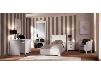Slaapkamer Bed Nachtkastje Bureau Staande spiegel Groep Set 4-delig.