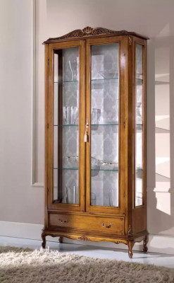 Luxe glazen vitrinekasten van bruin hout Klassieke meubels vitrinekast