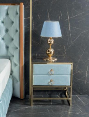 Slaapkamer set Wit Metaal Bed Chesterfield Luxe Stijl 2x Nachtkastjes 3-delig.