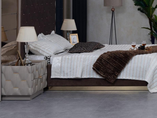 Tweepersoonsbed 2 nachtkastjes kledingkast slaapkamer meubelset 4-delig.