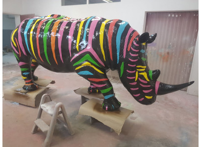 Abstracte figuur standbeeld tuinbeelden decoratie standbeelden sculpturen neushoorn nieuw