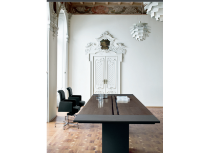 Vergadertafel kantoormeubilair kantooruitrusting tafel kantoortafel vergadertafels
