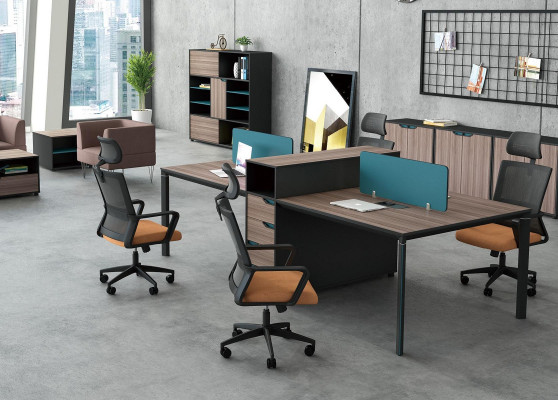 Schrijftafel werkstation tafel 4 werkplekken toonbank houten tafels kantoor