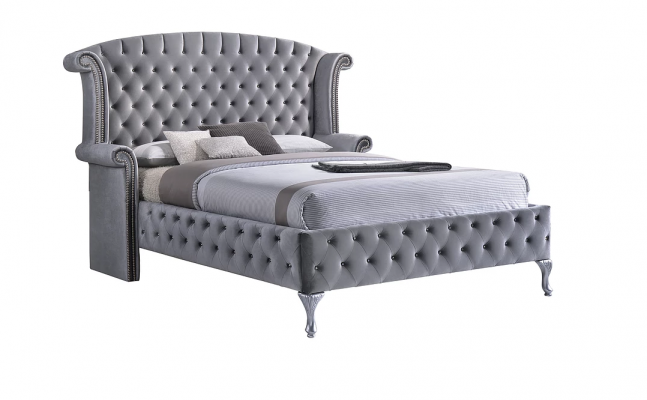 Nostalgie bed Chesterfield bank Oorkussens Bedden Engels slaapkamerontwerp Nieuw