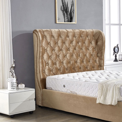 Beige Chesterfield gestoffeerd luxe slaapkamer ontwerp bedden