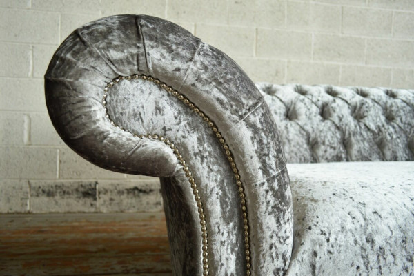 Zilveren Chesterfield textiel lederen bank bank gestoffeerde grote zitkussen nieuw 265cm