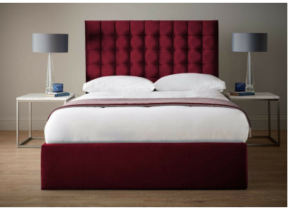 Rood luxe fluwelen textielbed in Chesterfield design van 160x200 cm, nieuw.