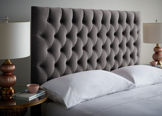Bed Chesterfield gestoffeerd bed Luxe Tweepersoons Slaapkamer Designbedden Bedden