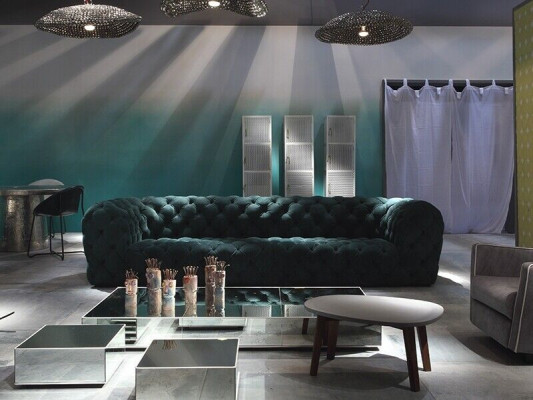 Luxe Chesterfield fluwelen velours driezits stoffen bankstellen.