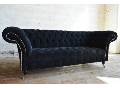 Zwarte Chesterfield 3-zits luxe woonkamerbank.