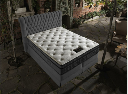 Tweepersoonsbed met gestoffeerde bedden slaapkamer echt boxspringbed