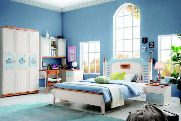 Slaapkamer set 5-delig. Bed 2x Nachtkastje Bureau Kinderbed Massief houten meubels
