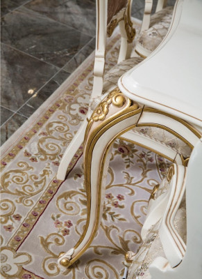 Klassieke eetkamer eettafel vitrine 4x stoel eetgroep commodes 7-delig.