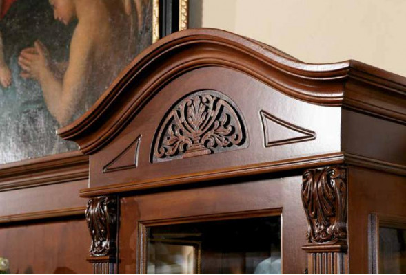 Klassieke woonwand massief hout woonkamer vitrine dressoir RTV rek wandkast 4-delig.