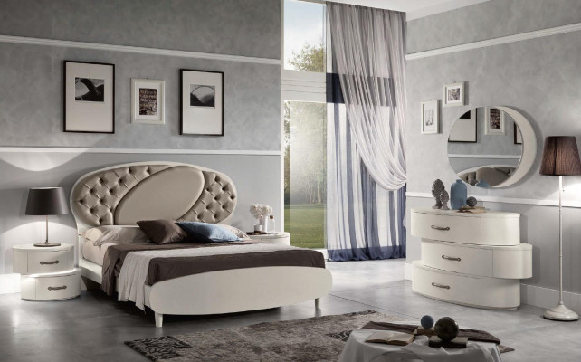 Garnituur Set 7-delig Slaapkamer Bed Nachtkastje Commode Spiegel Kledingkast
