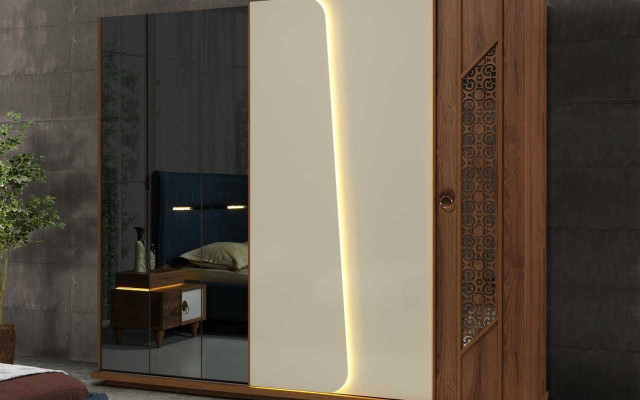 Kledingkast Bruin Luxe Meubels Italiaanse Inrichting Slaapkamer.