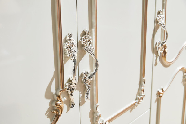 Kledingkast Wit Elegant Slaapkamerontwerp Klassieke Meubels Luxe