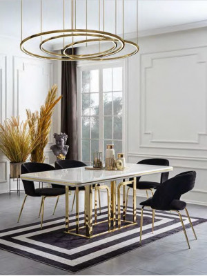 Grote eettafel met roestvrijstalen elementen eetkamer meubels luxe inrichting.