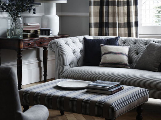 Chesterfield Textiel Stoffering Design Sofa Luxe Bank Klassieke Sofa 3-Zits Nieuw