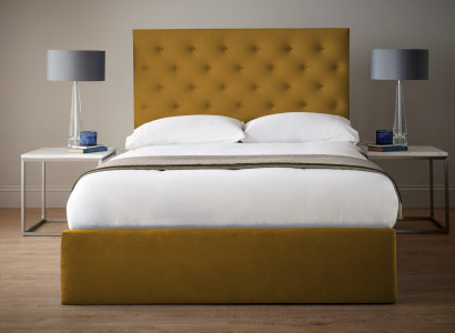 Engelse Chesterfield-bed Designer gestoffeerde beddenframe Textielstof Goud