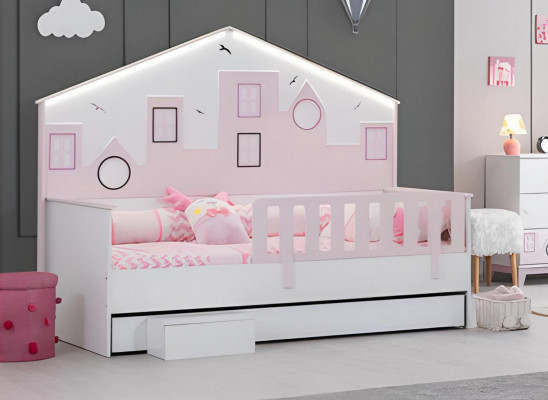Kinderkamer meubels kinderbed roze kledingkast commode jeugdkamer hout
