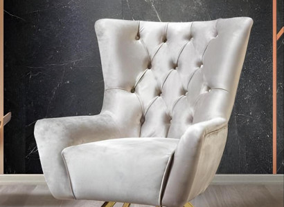 Chesterfield lichtgrijze gestoffeerde fauteuil woonkamer stoel roestvrijstalen poten