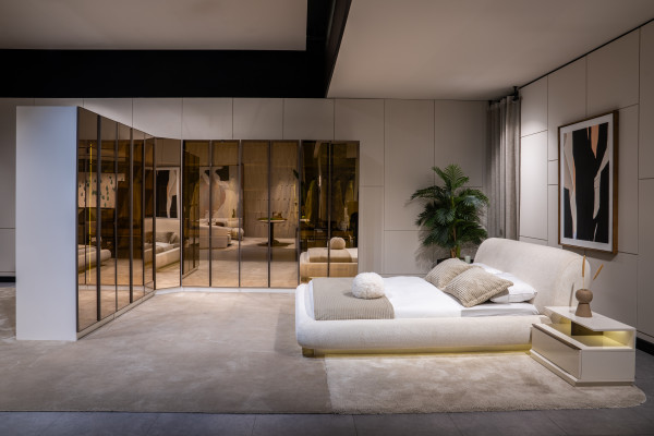 Designer witte kledingkast L-vormige kast luxe glazen kast