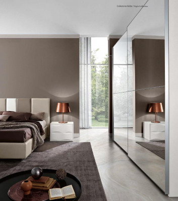Spiegelkast Kledingkast Zweefdeurkasten Hout Ontwerp Modern Kast