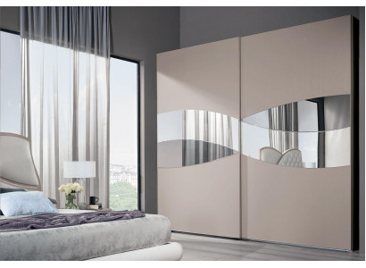 Kledingkast met zweefdeuren Slaapkamer Houten kast Kasten Houten spiegel
