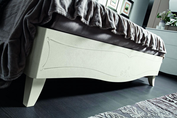 Klassiek bed Luxe bedden Chesterfield meubels Slaapkamer Barok Hotel Stof.