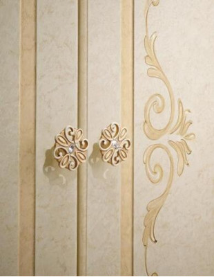 Ontwerp meubels in barokstijl, dressoir, buffetkast, hout, Italië, laag dressoir.
