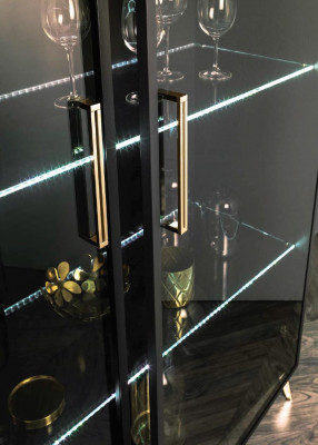 Vitrinekast Vitrinekasten Design Italiaanse meubels Woonkamerkast