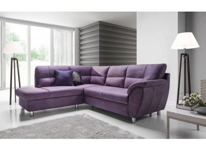 De hoekbank is een respectabel modern ontwerp voor uw woonkamer.