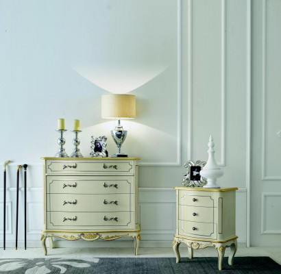 Ontwerp meubels in barokstijl, houten dressoir, Italiaanse meubels, luxueus dressoir.