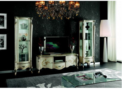 Stuur set meubilair 3-dlg RTV met 2x vitrine Italiaanse meubels klassieke stijl.