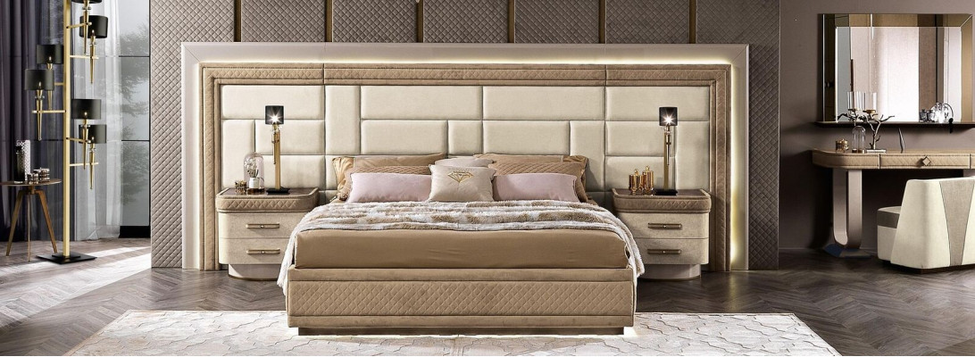 Slaapkamermeubilair Bed Massief Beige Italiaanse meubelen Hout Tweepersoonsbed