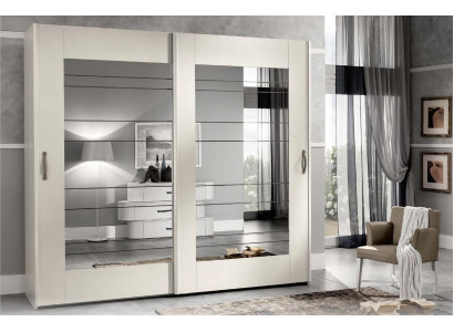 Luxe kledingkast met zweefdeuren Slaapkamerkast Kasten Hout Modern